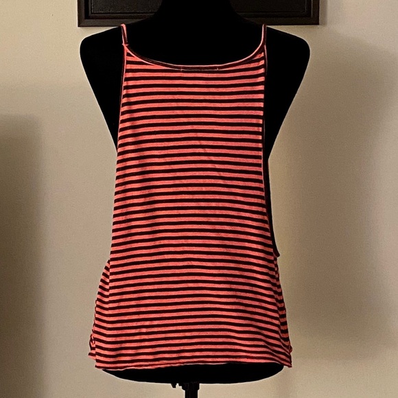 Forever 21 Tank Top - Picture 3 of 6